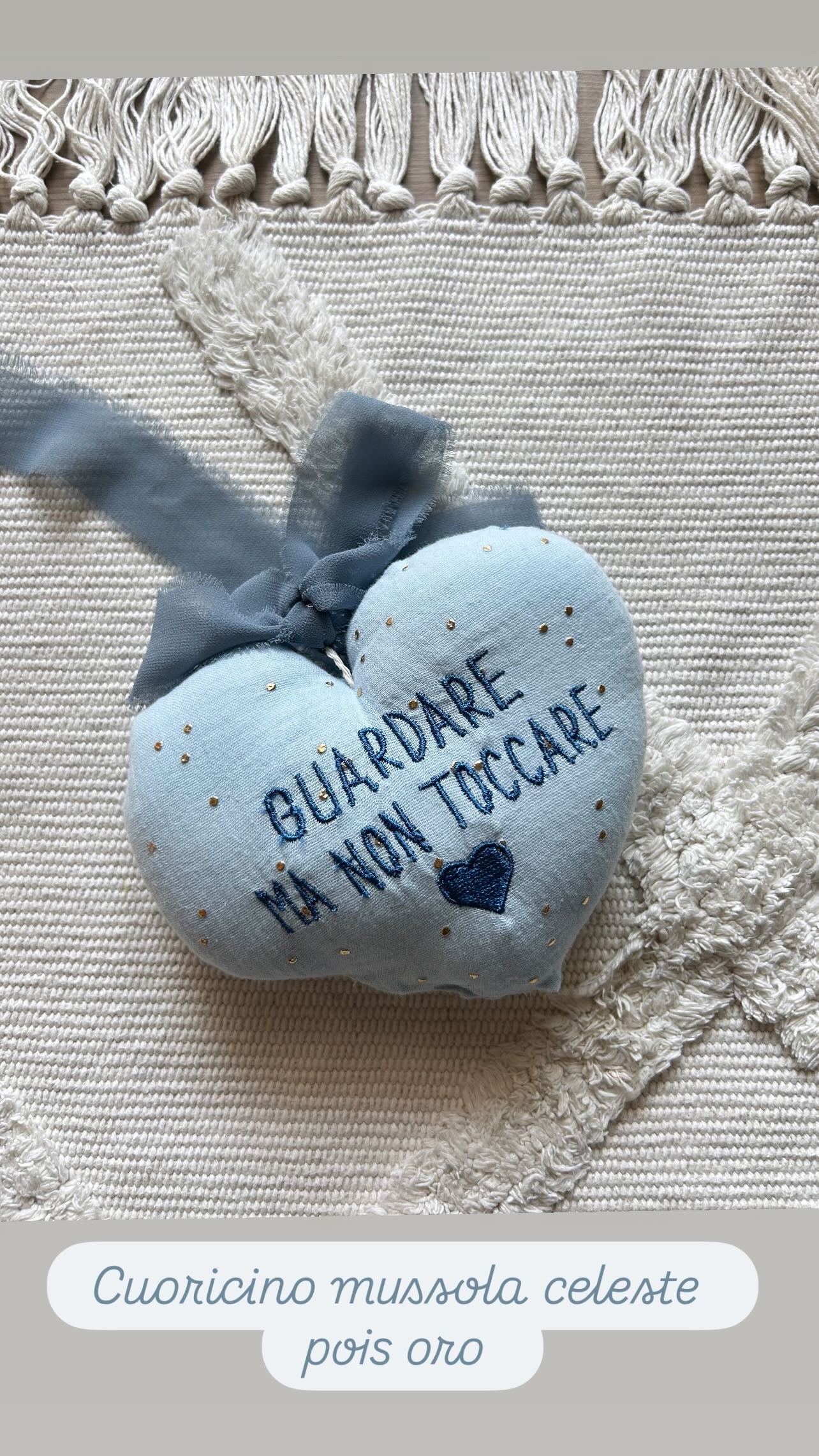 Cuoricino “ guardare ma non toccare”