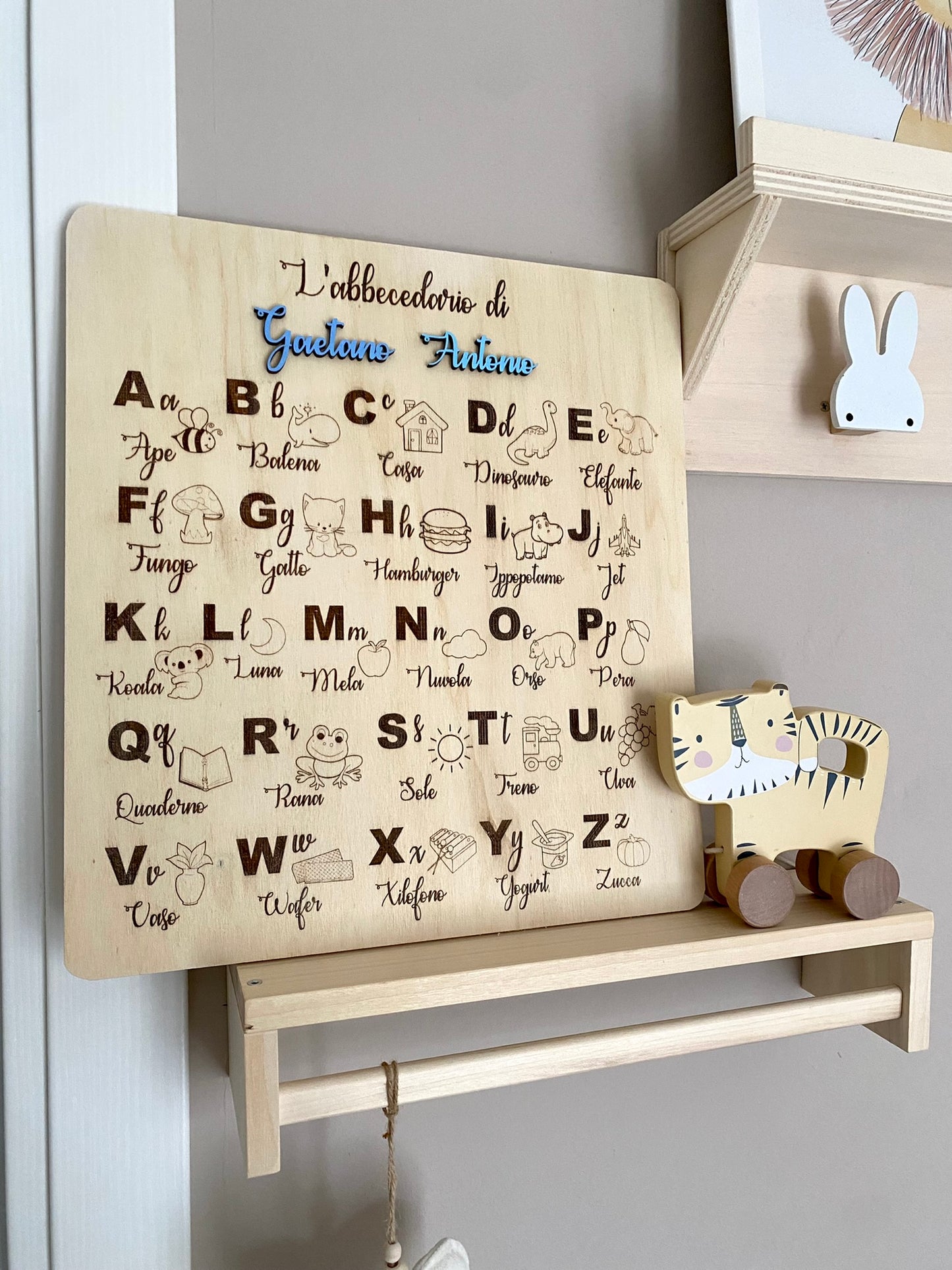 ABBECEDARIO IN LEGNO CON NOME