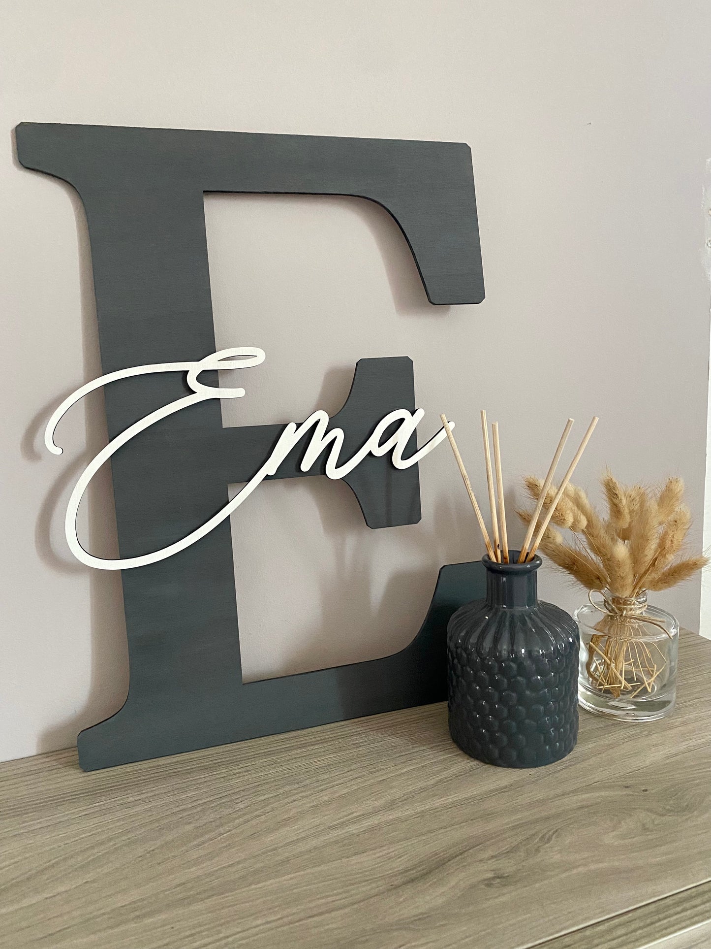 INIZIALE IN LEGNO CON NOME